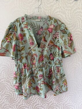 Woman’s Spartina blouse
